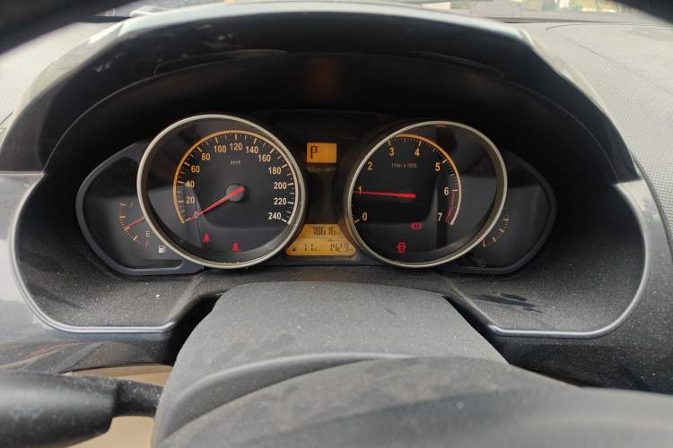 Used Brilliance H330 2013 1.5L Automatic Luxury Model
