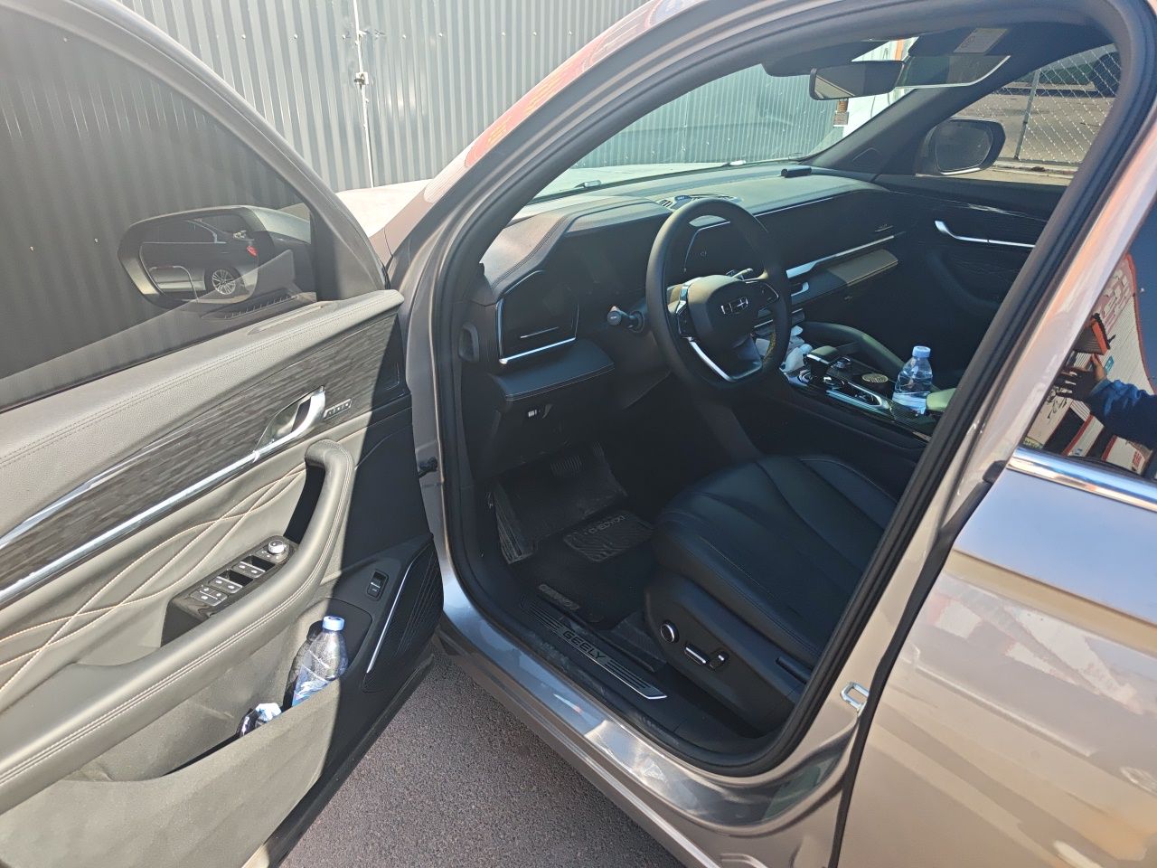 Geely Auto Monjaro L 2024 2.0TD DCT EVO Two-Wheel Drive Long-Range Version — снимка 16
