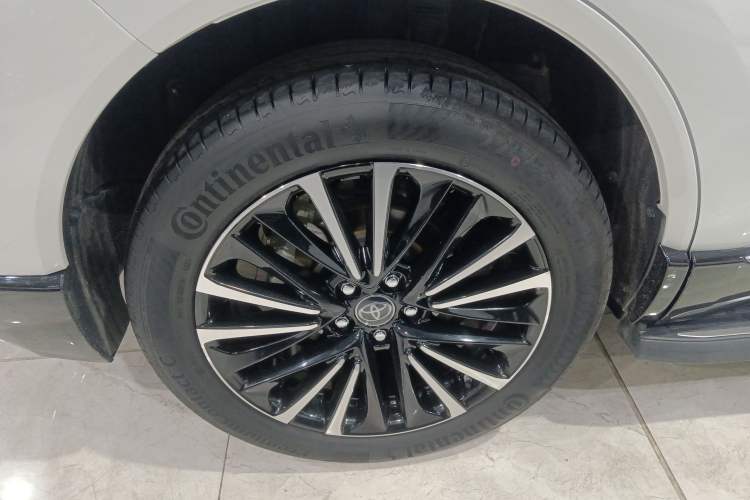 Used Toyota Venza 2022 2.0L CVT Two-Wheel Drive Prestige Edition
