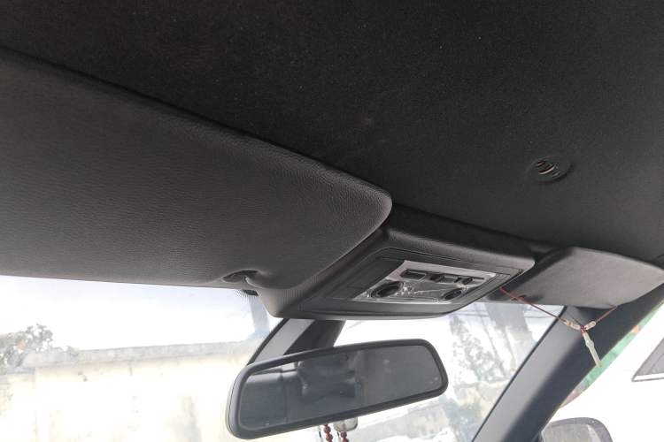 Used BMW 3 Series 2011 325i Convertible Coupe
