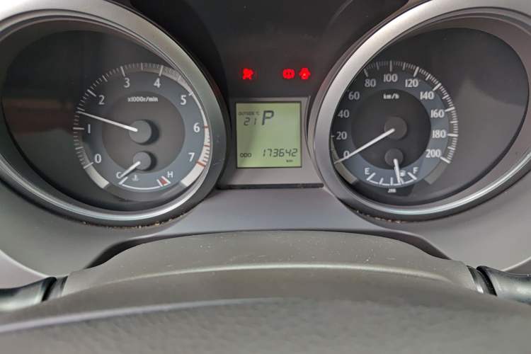Used Toyota Prado 2014 2.7L Automatic Standard Edition Odometer Close Up