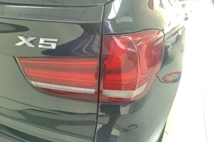 Used BMW X5 2017 xDrive35i Middle East
