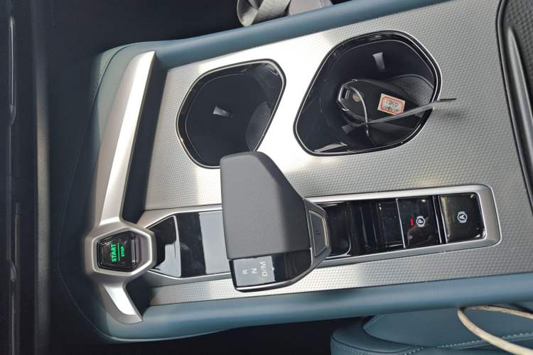 Used MG 7 2025 1.5T 300 DCT Elegant Edition
