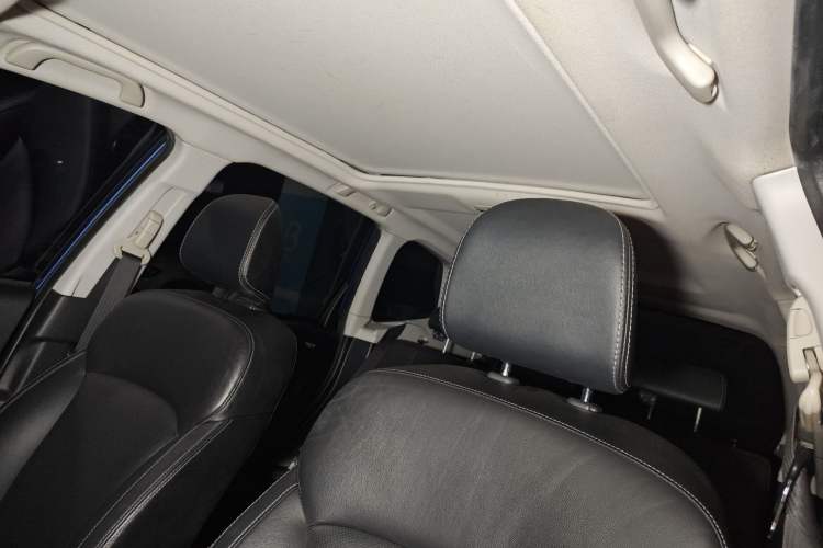 Used Subaru Forester 2016 2.0i Luxury Navigation Edition
