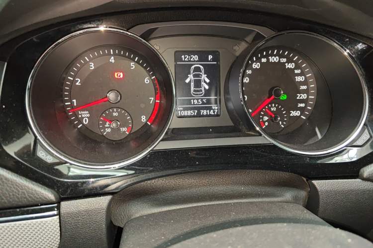 Used Volkswagen Sagitar 2017 180TSI Automatic Luxury Edition