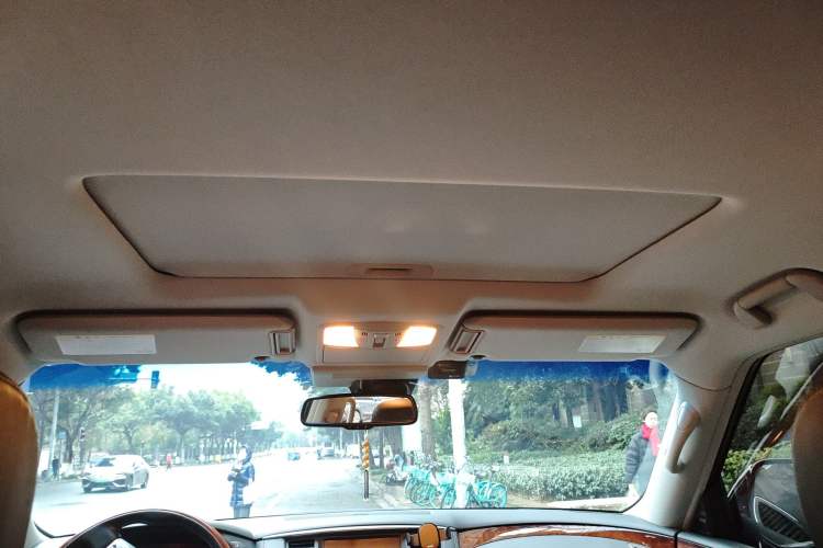 Used Infiniti QX80 2016 5.6L 4WD
