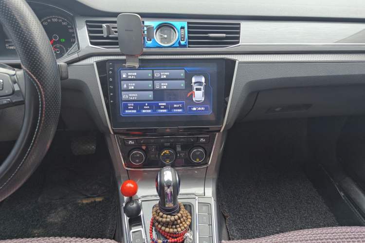 Used Volkswagen Passat 2017 330TSI DSG Luxury Edition
