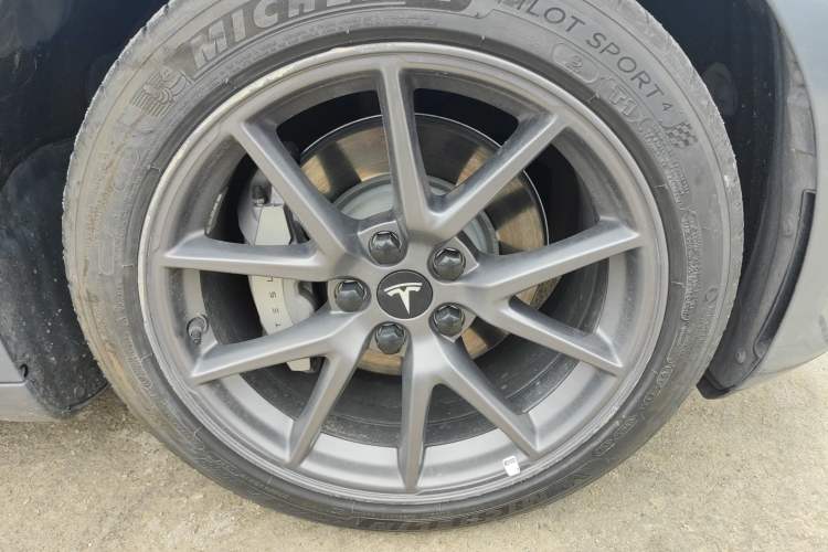 Used Tesla Model 3 2022 Rear-Wheel-Drive Version