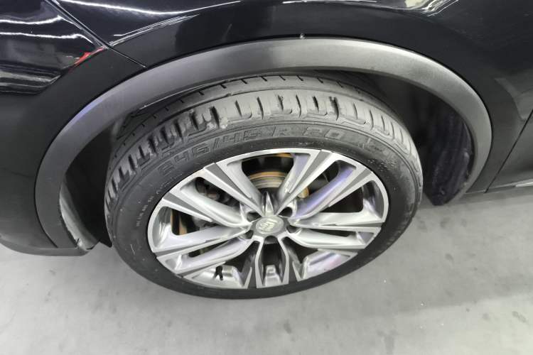 Used BYD Tang 2018 2.0T Automatic Smart Connect Prestige 7-Seater China V Standard
