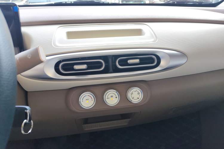 Used Wuling Hongguang MINIEV 2025 Four-Door Version Advanced Edition