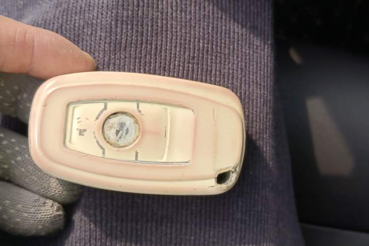 Used Haval H6 2015 Revised Version Sport Edition 1.5T Manual Transmission Two-Wheel Drive Elite Grade