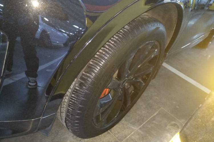 Used Land Rover Discovery Sport 2022 Revised Version 249 PS R-Dynamic S Performance Edition 5 Seats Exterior 4