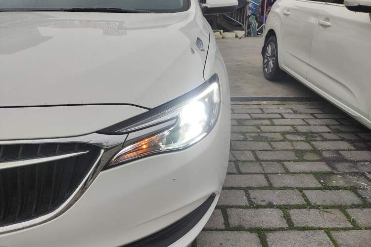 Used Buick GT 2018 18T Automatic Elite Model