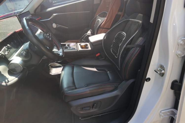 Used GAC Trumpchi EMKOO 2022 1.5T Supernova Pro Edition Left Front Seat