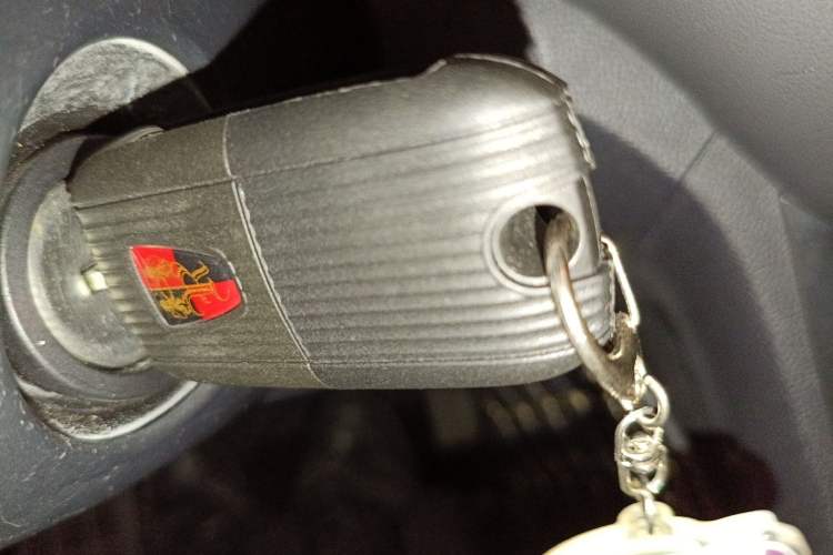 Used Roewe RX3 2020 1.6L Manual 4G Connect Ultra-Fresh Flagship Edition
