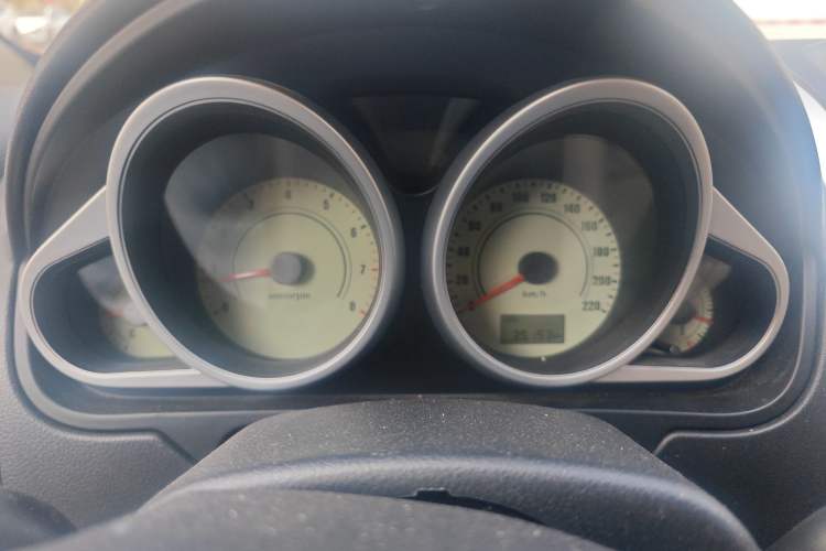 Used Haima Qubit 2013 1.3L Manual Cool Edition
