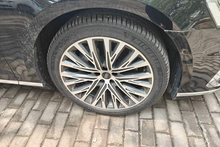 Used Audi A8 2022 A8L 55 TFSI quattro Luxury Edition Collector's Model
