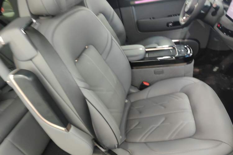 Used Zeekr MIX 2025 Intelligent Driving Version
