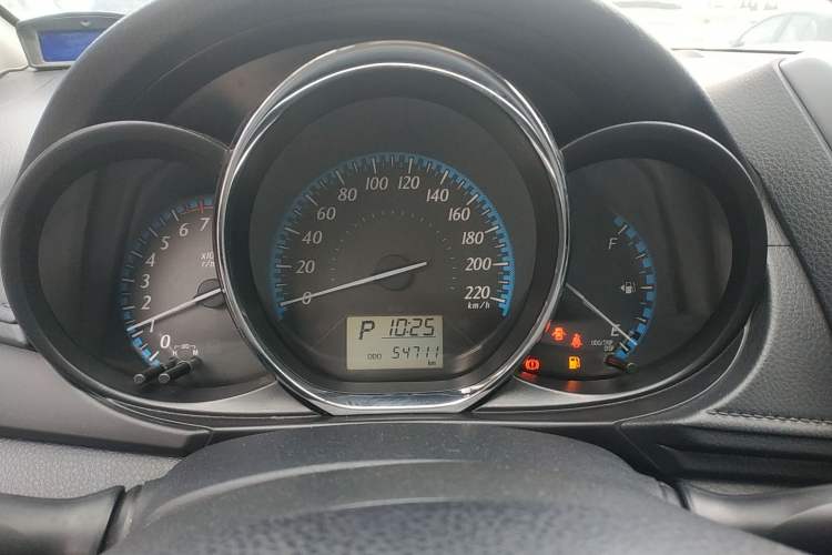 Used Toyota YARiS L Zhi Xuan 2016 Revised 1.5E CVT Charming Edition
