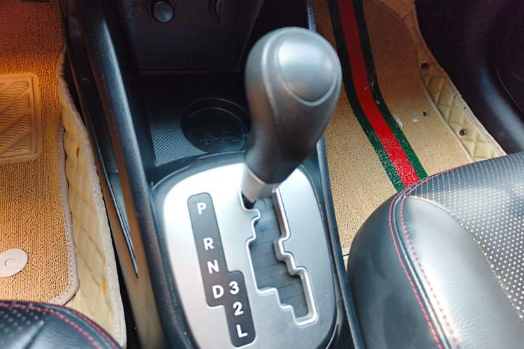 Used Kia K2 2015 Sedan 1.4L Automatic GLS
