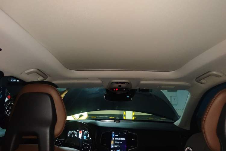 Used Volvo XC90 2018 T5 Zhiyi Edition 7-Seater
