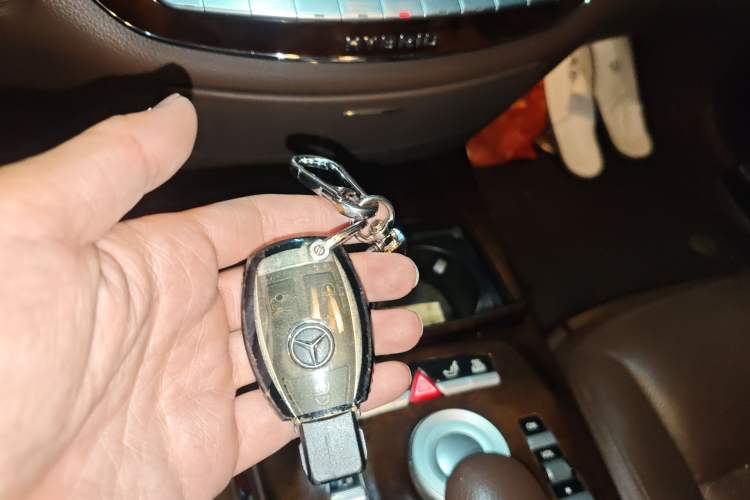 Used Mercedes-Benz S-Class 2010 S 400 L HYBRID