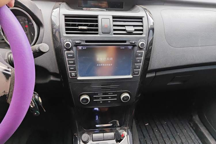 Used HYOSOW S3 2015 1.5L Luxury Model China V Standard