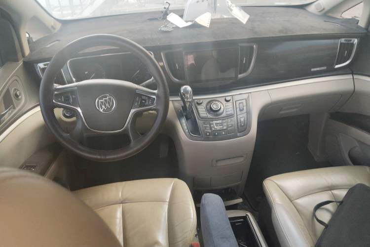 Used Buick GL8 2011 3.0L XT Luxury Business Flagship Edition
