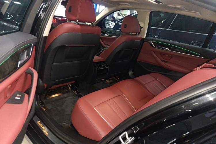 Used BMW 5 Series 2021 525Li Luxury Package
