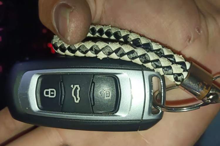 Used Geely Auto Emgrand GT 2015 1.8T Premium Model
