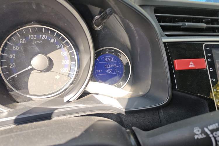 Used Honda Fit 2014 1.5L SE CVT Fashion Model
