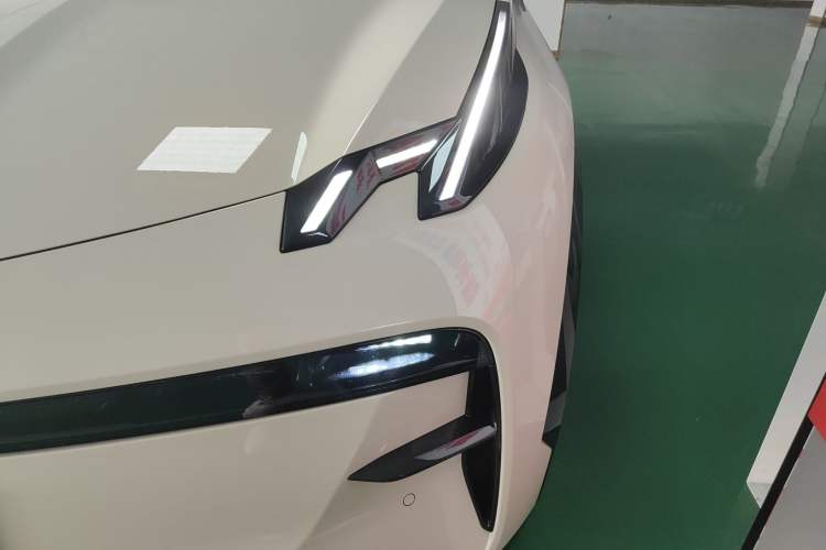 Used Zeekr X 2025 Four-Seater Rear-Drive Cube Version Left Front Headlight