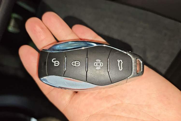 Used Hongqi Tiangong 08 2025 680 Ultra Four-Wheel-Drive Version Interior 1