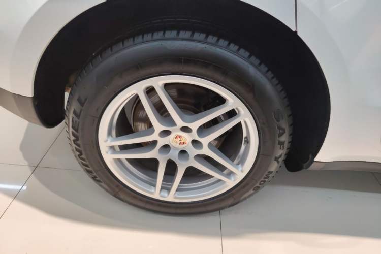 Used Porsche Macan 2021 Macan 2.0T