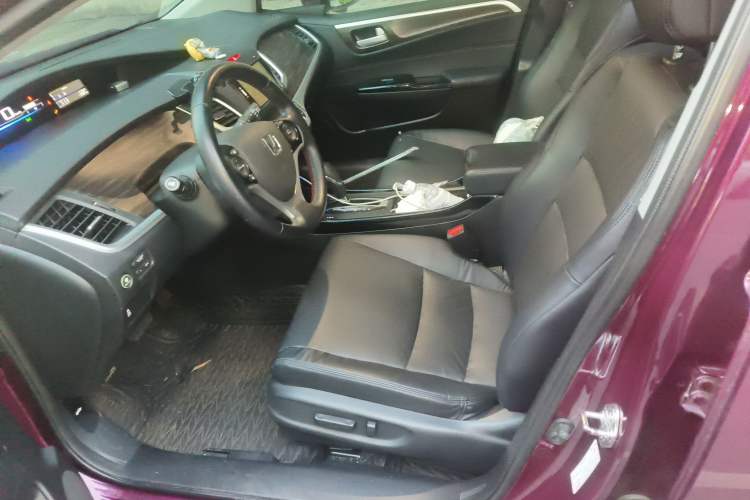 Used Honda Jade 2017 210 TURBO CVT Luxury Edition 5 Seats
