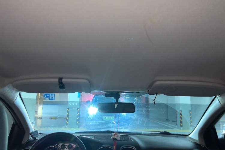 Used Ford Focus 2013 Hatchback Classic 1.8L Automatic Base Model
