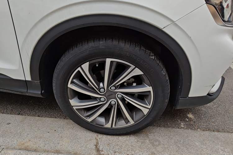 Used Geely Auto Coolray 2019 260T DCT Knight China VI Standard