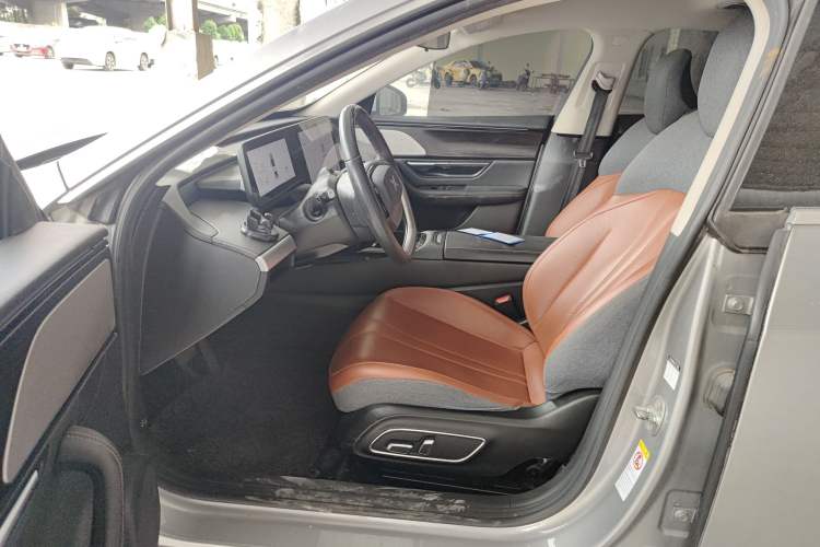 Used XPeng P7 2022 480 Standard Range Smart Drive Edition
