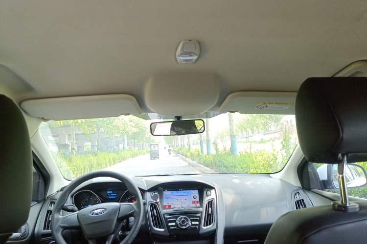 Used Ford Focus 2017 Hatchback 1.6L Automatic Comfort Plus SmartDrive Edition Headliner