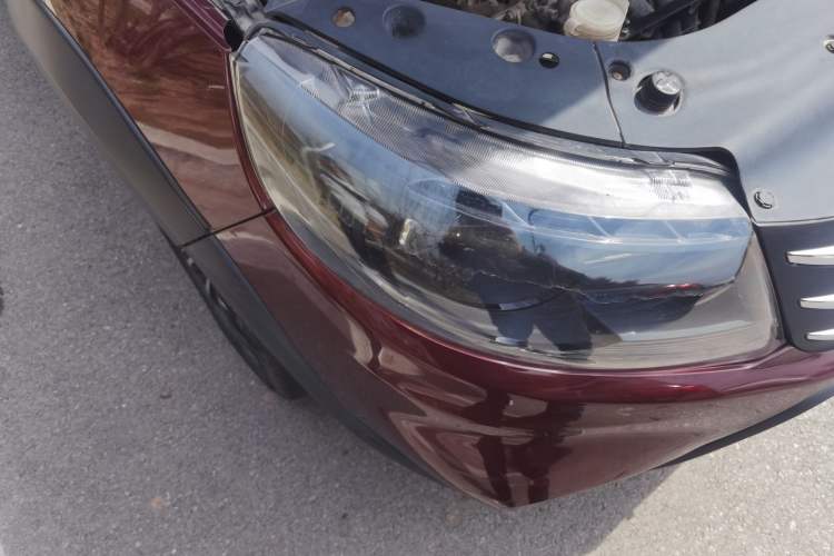 Used FORTHING Joyear X5 2015 1.6L Manual Luxury Model Right Front Headlight