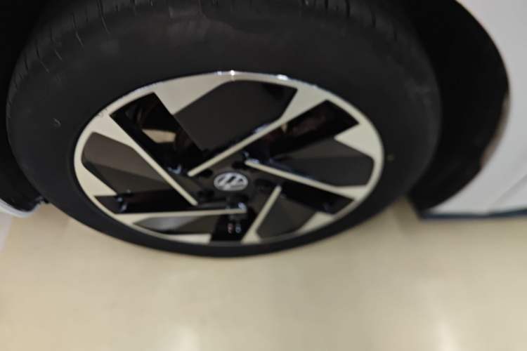 Used Volkswagen ID.3 2025 Smart Model Outstanding Oxygen Edition