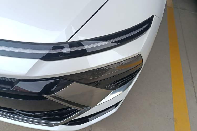 Used Hyundai Sonata 2024 1.5T Pro Left Front Headlight