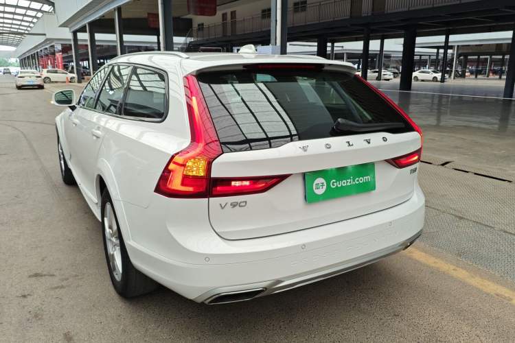 Used Volvo V90 2019 Cross Country T5 AWD Smart Range Version China V Standard
