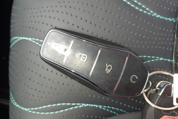 Used BYD Seal 06 New Energy 2024 DM-i 120KM Flagship Model Vehicle Key