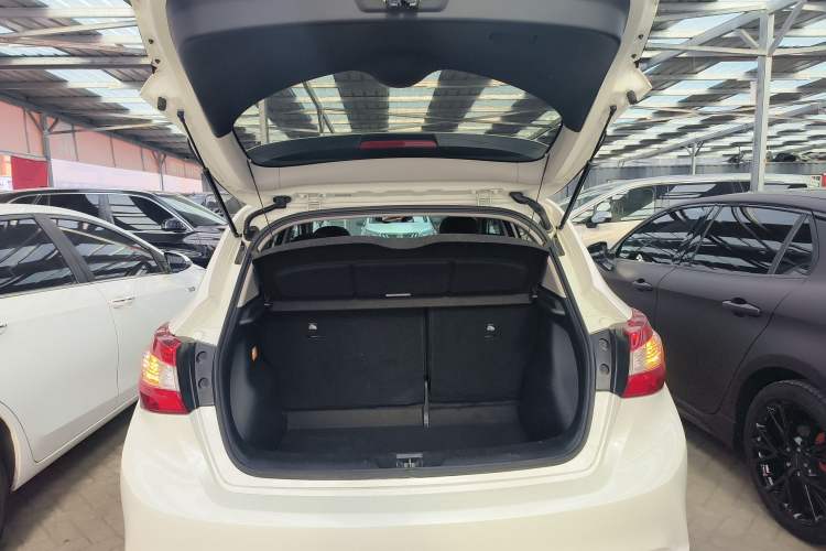 Used Nissan Tiida 2020 1.6L CVT Smart Enjoyment Edition
