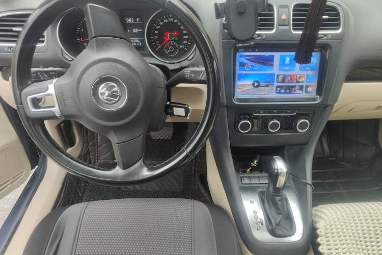 Used Volkswagen Golf 2012 1.6L Automatic Comfort Model
