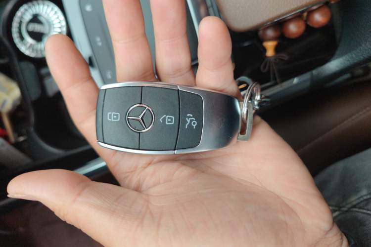 Used Mercedes-Benz GLB 2021 GLB 200 Fashion Model Vehicle Key