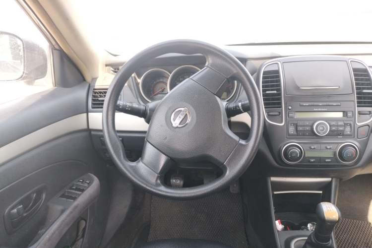 Used Nissan Sylphy 2016 Classic 1.6XE Manual Comfort Edition