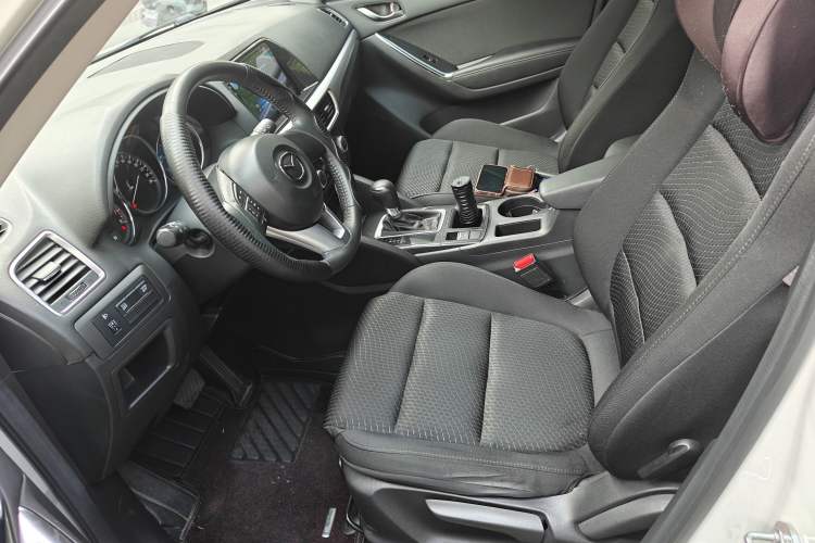 Used Mazda CX-5 2015 2.0L Automatic Two-Wheel Drive Urban Version