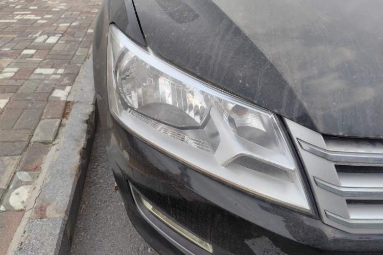 Used Volkswagen Santana 2015 1.4L Manual Fashion Edition
